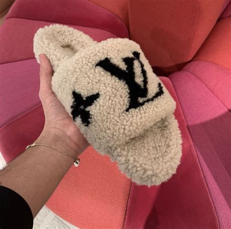 louis vuitton shearling slides